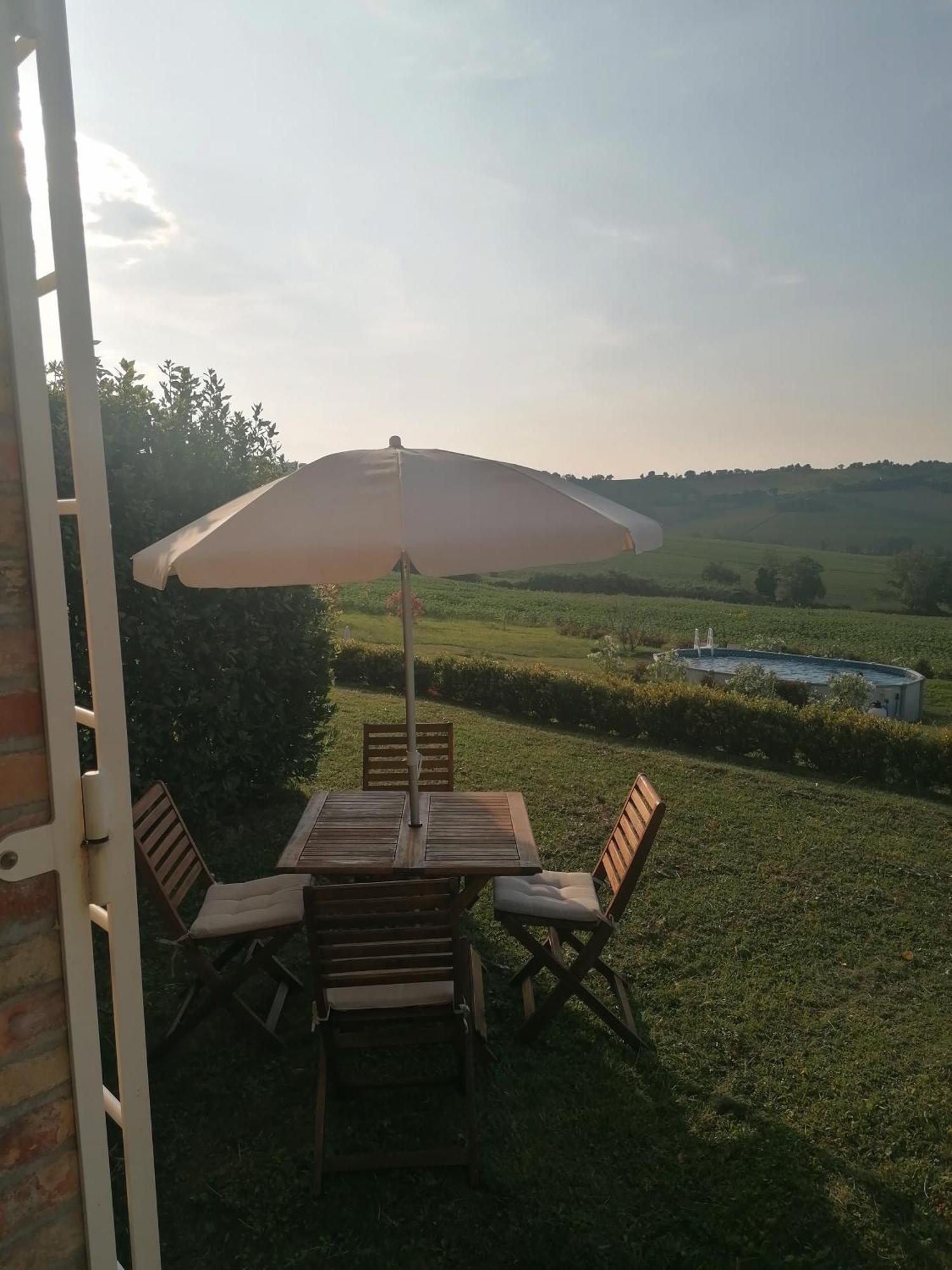 Il Giardino Nella Valle Belvedere Ostrense 外观 照片